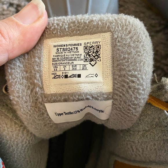 SPERRY TOP SIDER Women’s Wool Embossed Saltwater Duck Boots - Picture 8 of 10